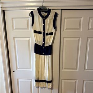Vintage Sleeveless Navy and Cream Button-Up Dress